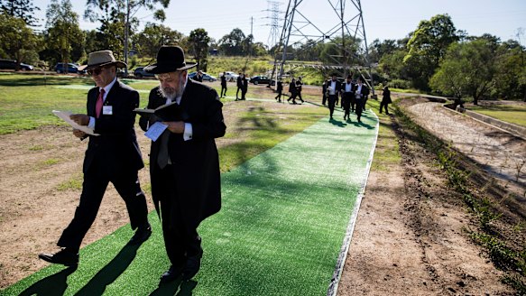 David Knoll of the Jewish Board of Deputies and Rabbi Yoram Ulman during the  consecration ceremony at Rookwood Cemetery.