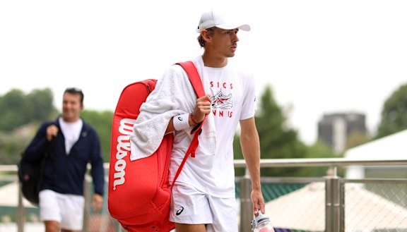 Alex de Minaur hopes to make a deep run at Wimbledon in the next fortnight.