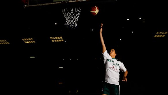 The Canberra Capitals have recruited Hannah Young for the 2018-19 season.