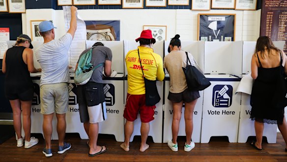 Voters in Bondi.