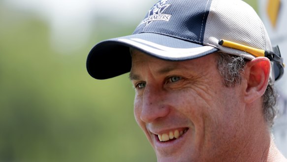 David Hussey is stepping down as Cricket Victoria’s head of male cricket.