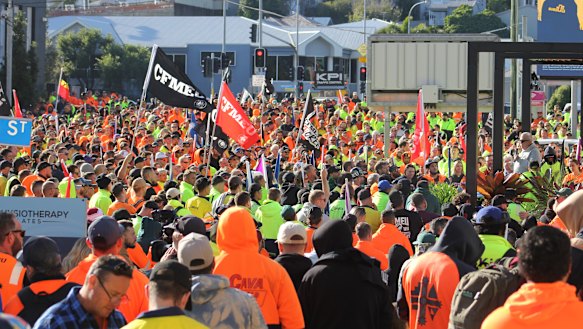 Members of the CFMEU protest on Thursday.