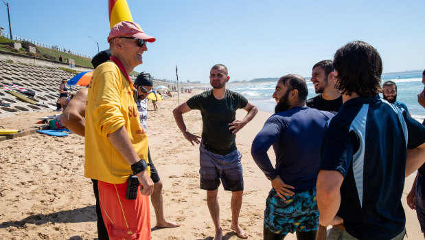 Swim Brothers has partnered with Surf Life Saving NSW to teach water and surf safety to men from diverse backgrounds at North Cronulla Beach. 