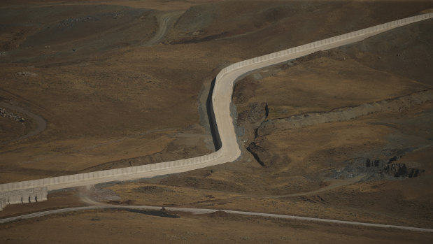 A security wall being erected along the frontier between Turkey and Iran, in Van Province.