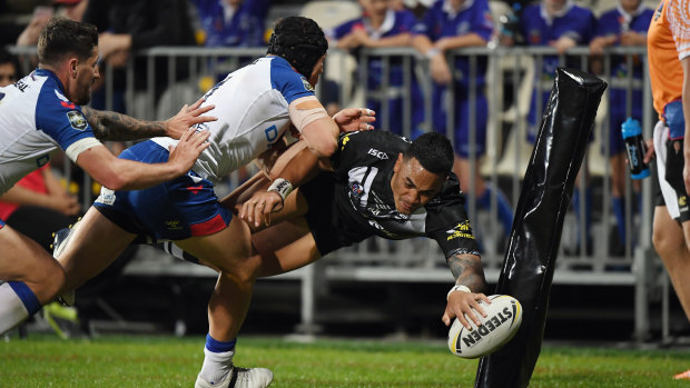 Try sneak: Ken Maumalo dives to score out wide in Christchurch