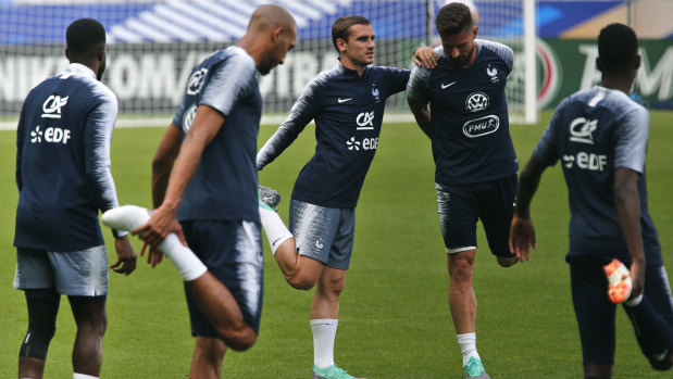 France's Antoine Griezmann (centre) is one of Les Bleus' stars.