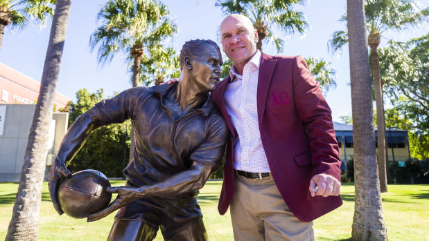 Allan Langer with his new statue at Suncorp Stadium.