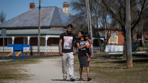 Thileeban and Devarani Rajalingam are desperate to find work so they can stay in Bathurst.