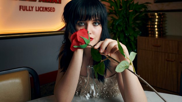 Markella wears Scanlan Theodore bustier.