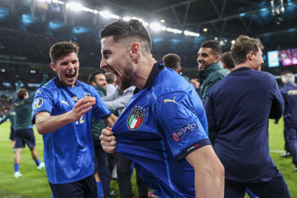 Jorginho celebrates after his penalty sent Italy to the final of Euro 2020.