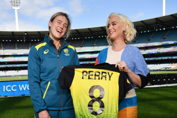 Ellyse Perry and Katy Perry ahead of the T20 World Cup final at the MCG. 