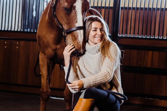 Edwina Tops-Alexander ... a fan of the elegant and feminine.
