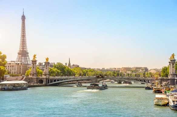 Swimming at the foot of the Eiffel Tower seems unlikely, for now.