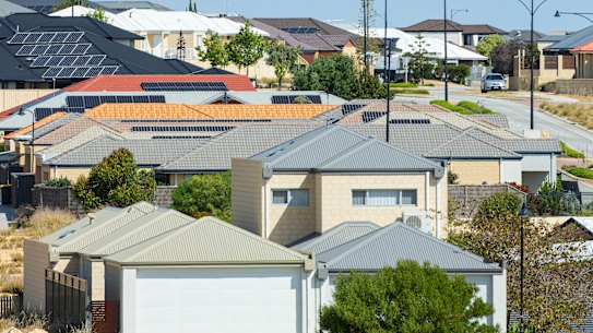 Homebuyers are ramping up their efforts to buy a property in Perth. 