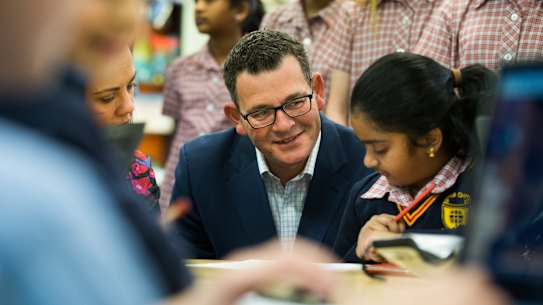 Private schools stand to win big from Labor's $400m cash splash