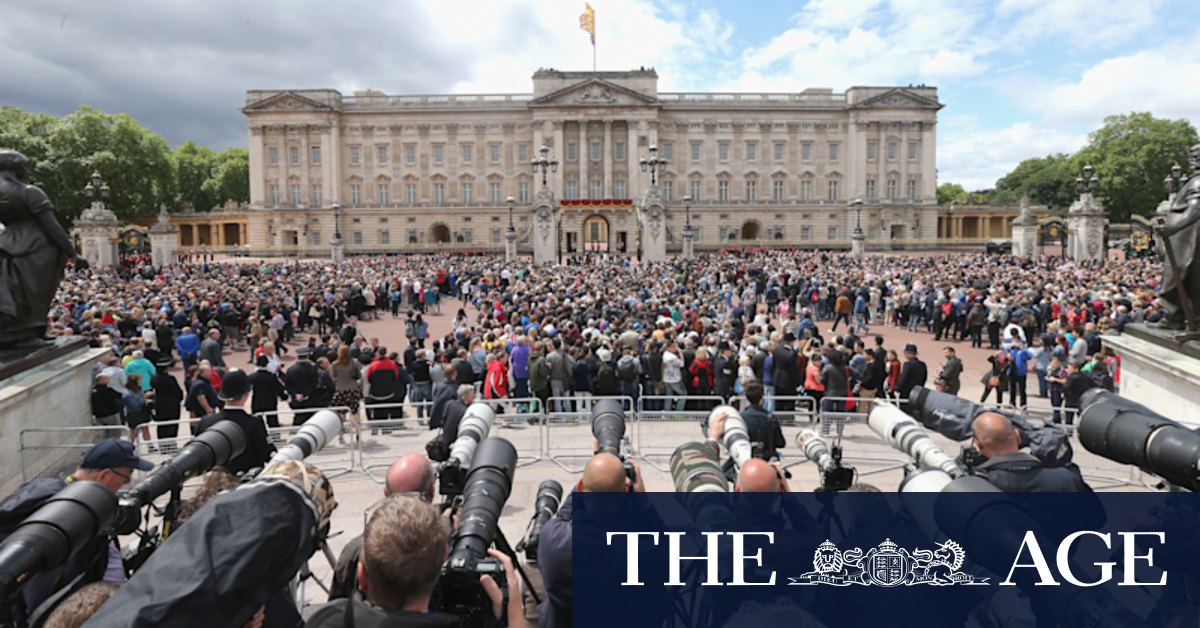 Covering the Royal Family: the evolution of the Windsors - Vimarsana News