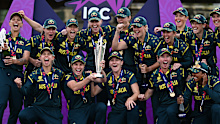 Australia celebrate the T20 World Cup victory.
