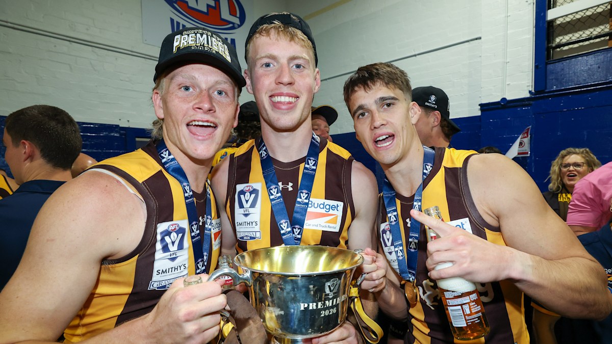 Adelaide Rejects North Melbourne's Final Offer for Nick Murray as AFL Trade Deadline Passes