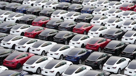 The price of new cars is predicted to come down by July or August.