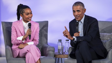 Barack Obama speaks with actress, model and activist Yara Shahidi.