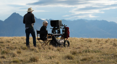 Jane Campion on the set of The Power of the Dog with associate producer and first assistant director Phil Jones. 