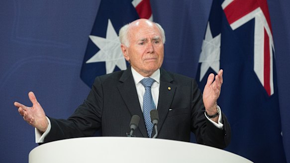 Former prime minister John Howard pays tribute to Bob Hawke at a press conference in Sydney.