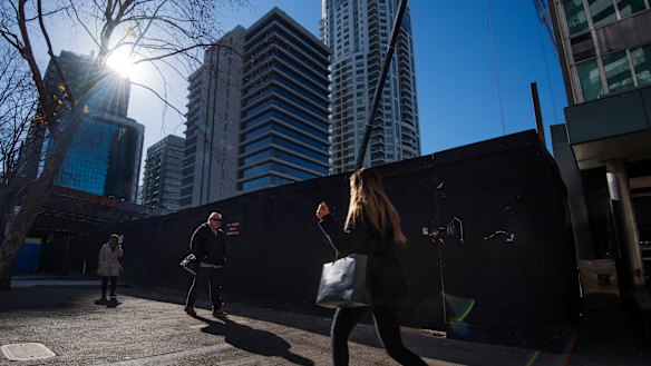 Smokers will be forced off the streets of North Sydney.