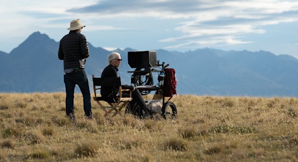 Jane Campion on the set of The Power of the Dog with associate producer and first assistant director Phil Jones. 