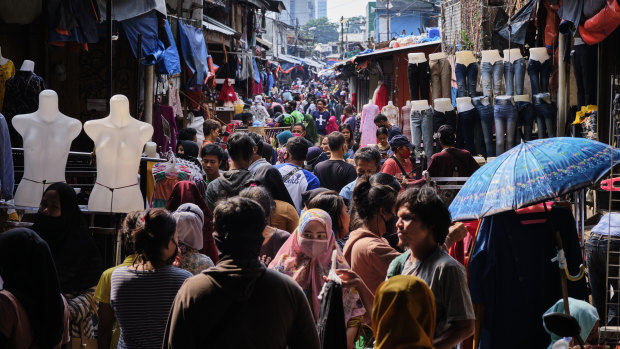 Australia wants to help Indonesia recover from the pandemic.