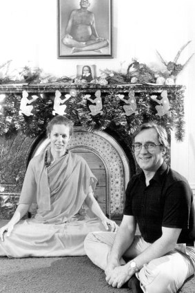 George Ogilvie and Swami Dayananda at the Siddha Meditation Ashram in Newtown, 1981.