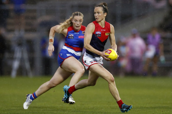 Daisy Pearce, right, has weighed in on the concussion debate. 