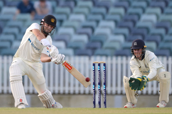 Shaun Marsh notched an unbeaten 101 for Western Australia on the second day of the Sheffield Shield clash with Victoria.