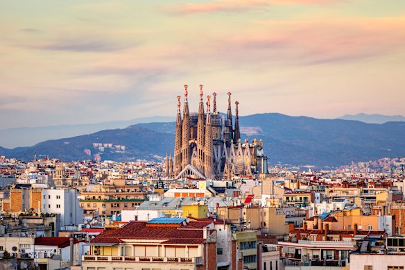 The Church of La Sagrada Familia, designed by Catalan architect Antoni Gaudi, is undoubtedly a Barcelona highlight.