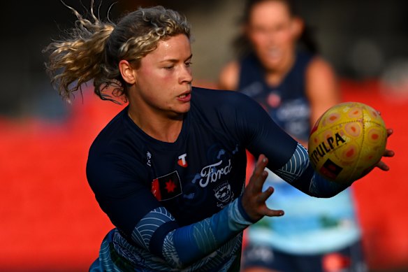Dynamic: Geelong’s Georgie Prespakis competes for the ball.