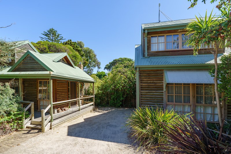 Ti-Tree Village, Ocean Grove.