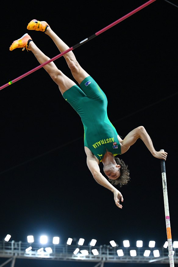 Kurtis Marschall clears the bar in Budapest.