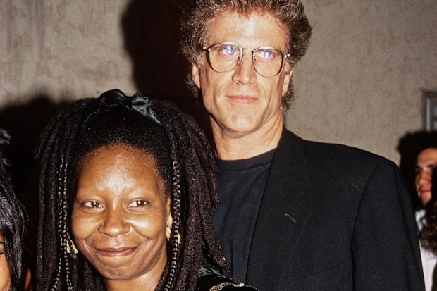 Whoopie Goldberg and Ted Danson attend the premiere of Made in America in May 1993