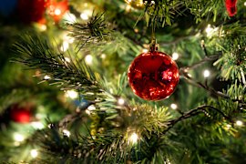 Fasten your baubles. They can fall like rocks.