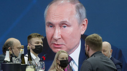 ‘Party like a Russian’ turns toxic at Putin’s economic forum