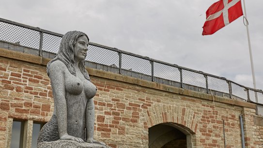 The Big Mermaid statue at its initial home close to the main harbour of Copenhagen.