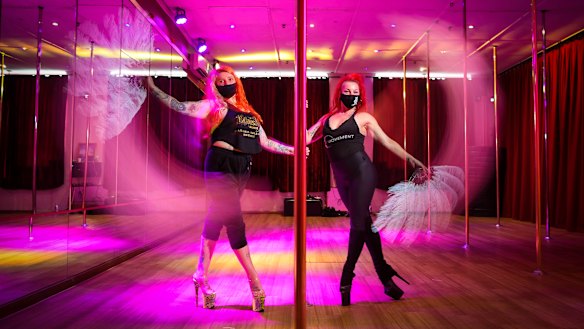 Co-directors of Bottoms Up Dance, Amanda Miller (left) and Jacquie Thomas.