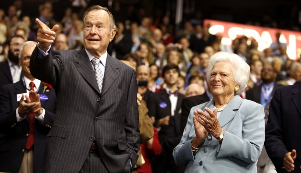 Former US president George H. W. Bush and his wife Barbara at the Republican National Convention in 2008. 