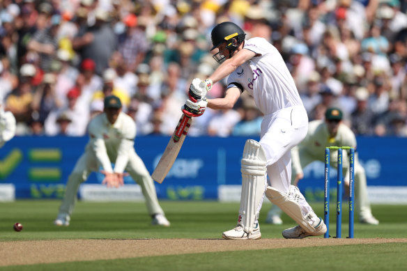 Zak Crawley finds the boundary first ball.