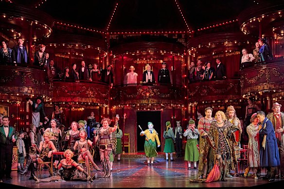 Luke Gabbedy as Marcello, Rachelle Durkin as Musetta, David Parkin as Colline, Olivia Cranwell as Mimì, Kang Wang as Rodolfo, Shane Lowrencev as Schaunard and the Opera Australia Chorus.