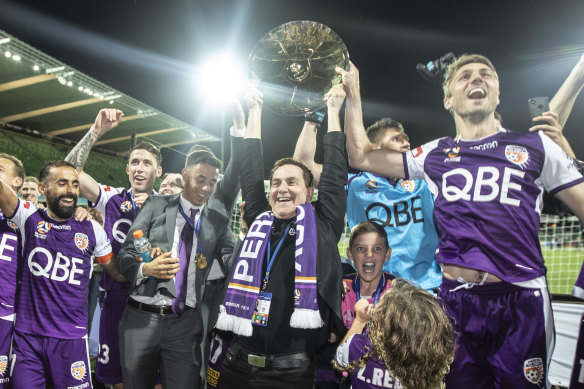 Perth Glory chairman Tony Sage was the first A-League owner to stand down their squad amid the coronavirus crisis.