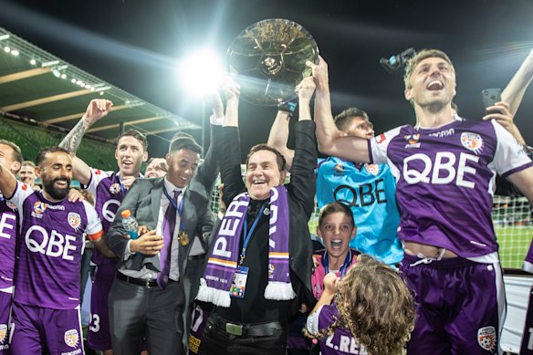 Perth Glory chairman Tony Sage was the first A-League owner to stand down their squad amid the coronavirus crisis.