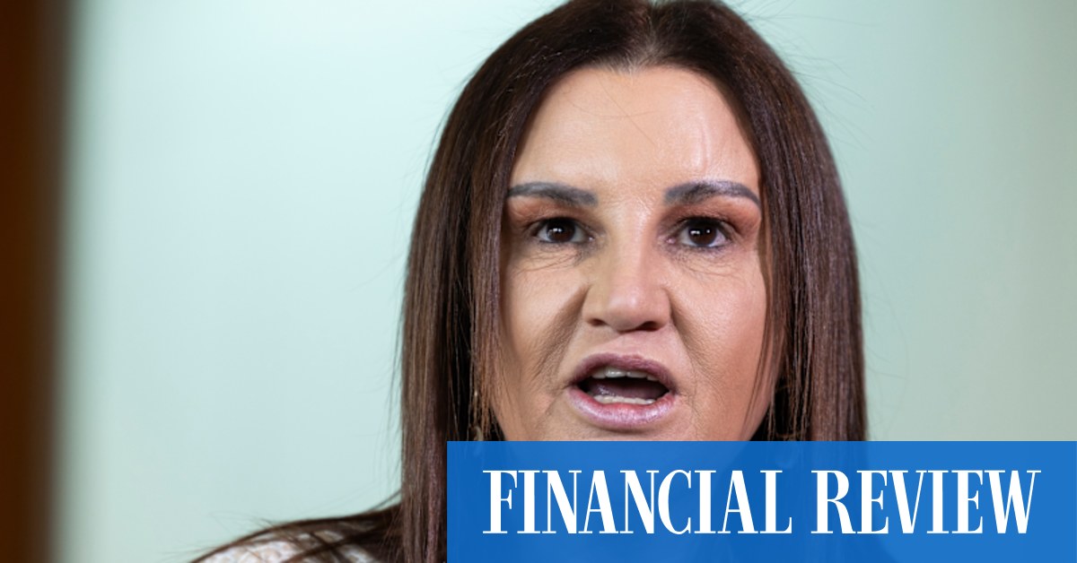 Senator Jacqui Lambie warns Albanese government over delays to industrial relations changes - Vimarsana News