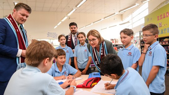 Labor MPs at school 