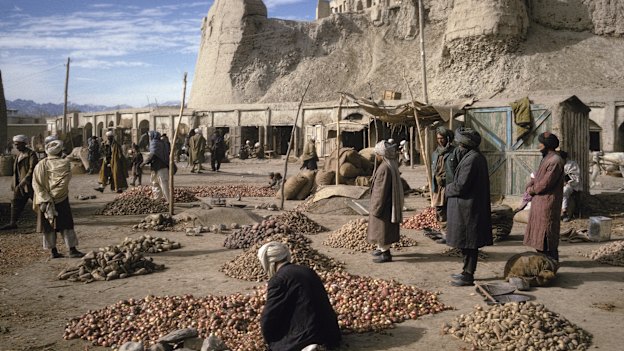 A market in Ghazni, amid the
ruins of an ancient town which once hosted a medieval empire. Now, its palace architecture is in demand worldwide.