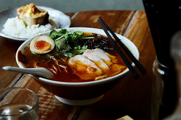 悉尼人私藏的10大“暖胃”餐厅！冬日氛围感拉满，吃货们速冲（组图） - 6